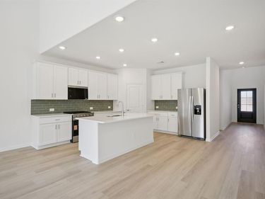 10924 Cottonbowl Drive, Fort Worth, TX 76179