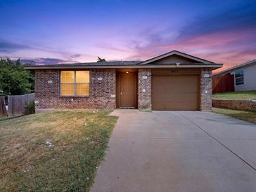 4825 Jesus Maria Court , Dallas, TX 75236