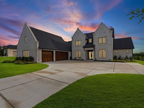 2704 Veridian Point Drive, Burleson, TX 76028
