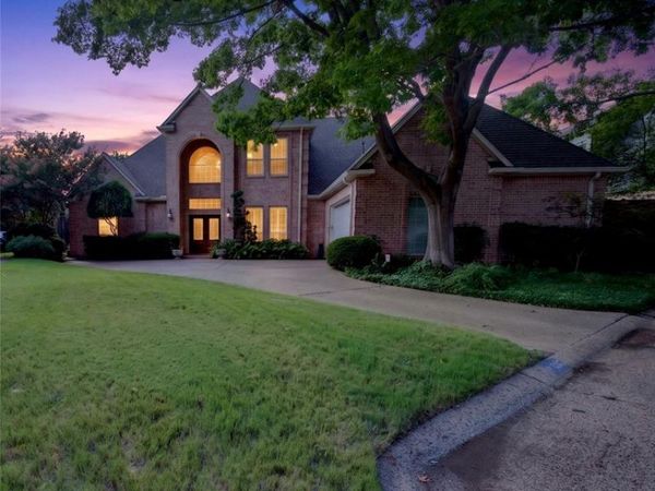 2606 Torrey Pines Drive, Fort Worth, TX 76109