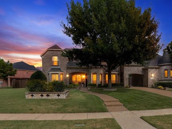 1120 Westminster Avenue , Murphy, TX 75094