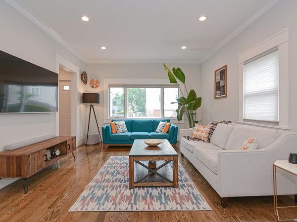 10 Grant Street, Unit 1, Somerville, MA 02145