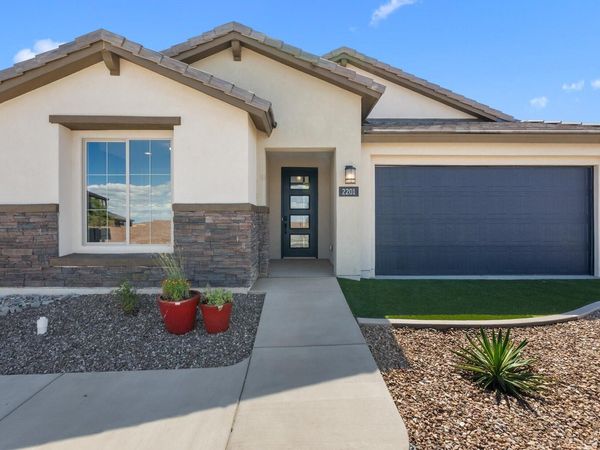 2201 Sandra Loop NE, Rio Rancho, NM 87144