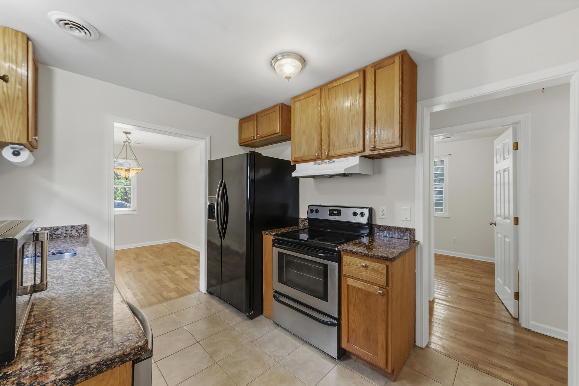 41 Rose Lane Photo 18