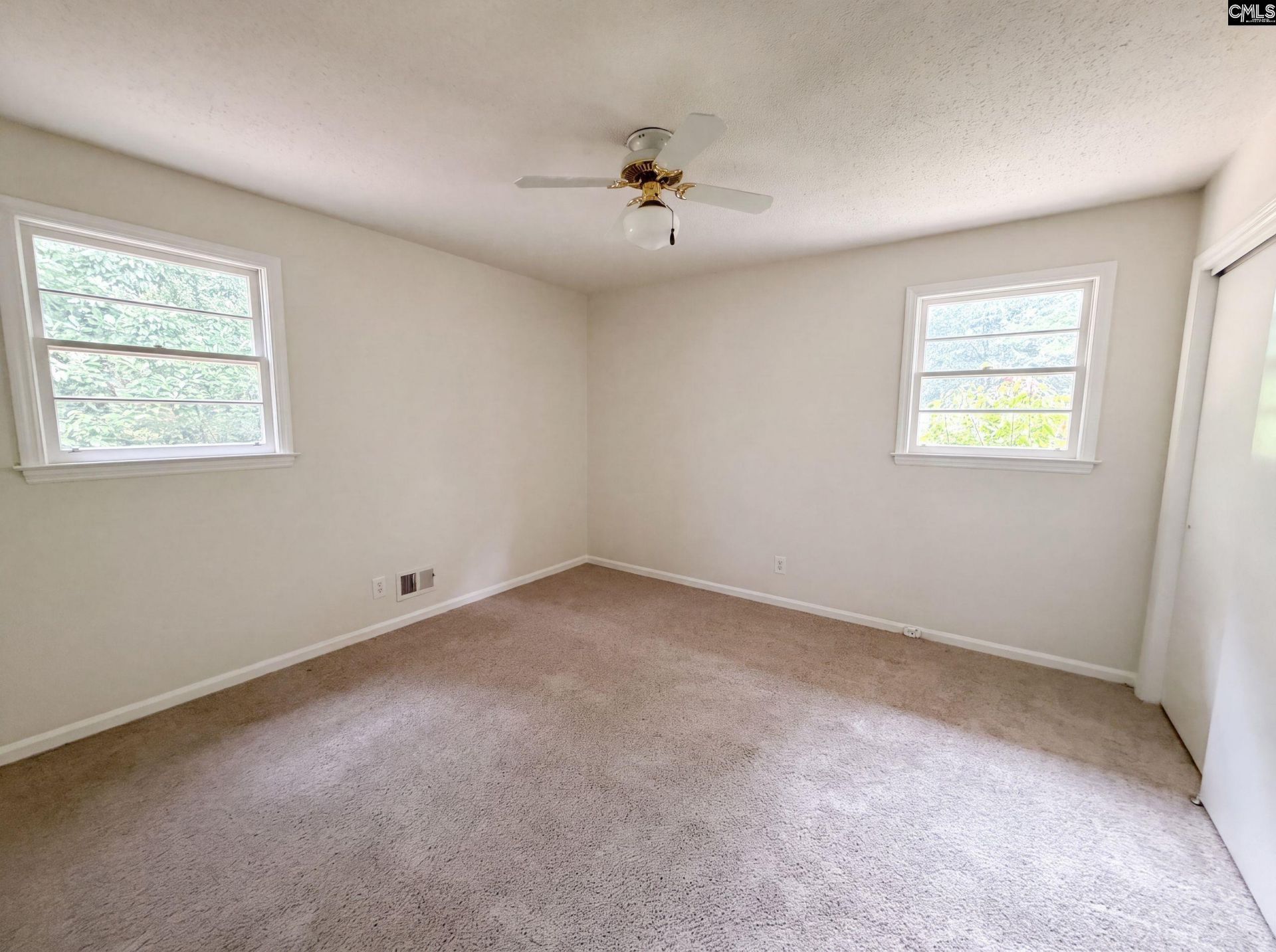 406 Lafayette Way  Photo 8