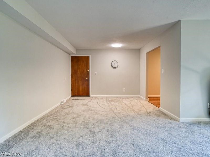 24665 Clareshire Drive, North Olmsted, OH 44070 Photo 13