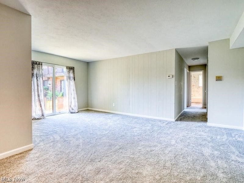 24665 Clareshire Drive, North Olmsted, OH 44070 Photo 17