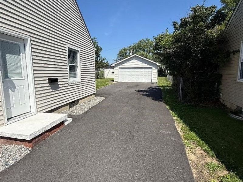 29810 Bruce Drive, Willowick, OH 44095 Photo 16