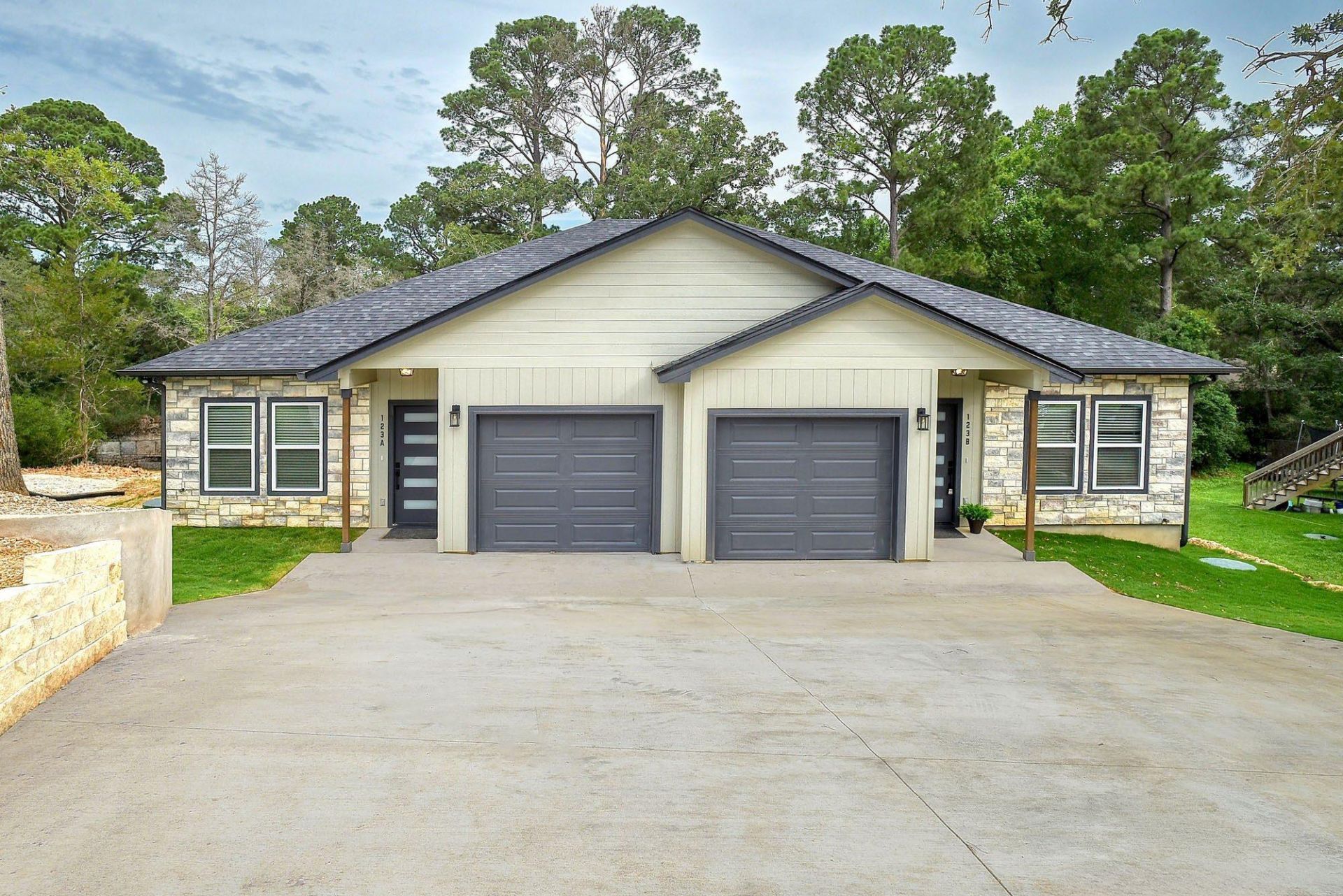123 S Kanaio Dr , Unit A, Bastrop, TX 78602 Main Photo