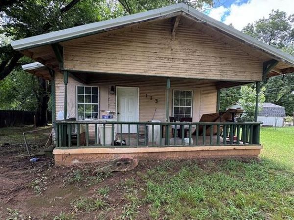113 S McKee Road, Meeker, OK 74855