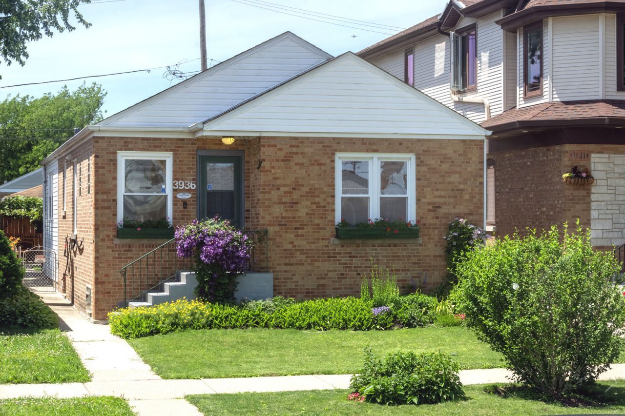 3936 N Oconto Avenue , Chicago, IL 60634 Main Photo