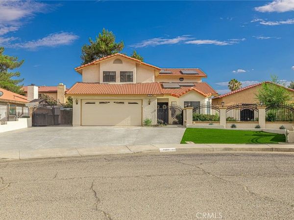 1334 Sun Court , Lancaster, CA 93535