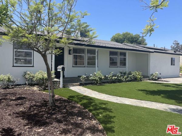 6251 Alcove Avenue , North Hollywood, CA 91606