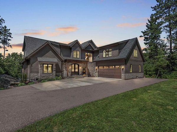 1781 S BLUFF TRAIL, Wisconsin Rapids, WI 54494