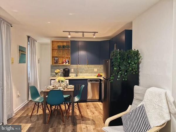 1725 00 BAINBRIDGE STREET , Unit 2R, PHILADELPHIA, PA 19146