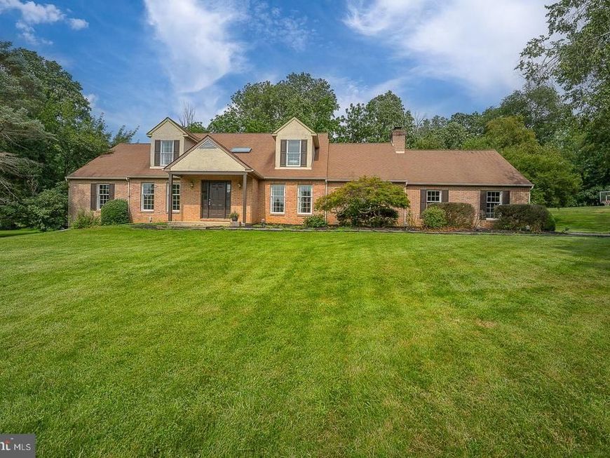 842 Penns Way , West Chester, PA 19382 Main Photo