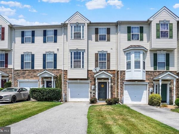130 BRUAW DRIVE, YORK, PA 17406
