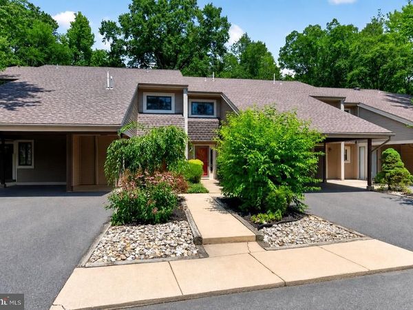 24 DORSET DRIVE , MARLTON, NJ 08053