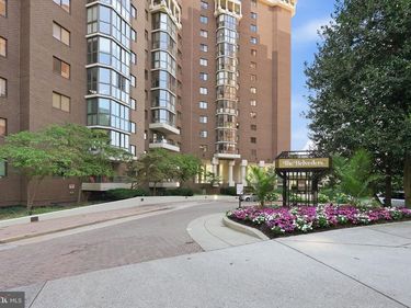 1600 N OAK STREET , Unit 1604, ARLINGTON, VA 22209