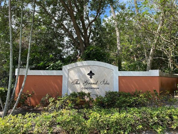 4177 N Haverhill Rd, Unit 808, West Palm Beach, FL 33417
