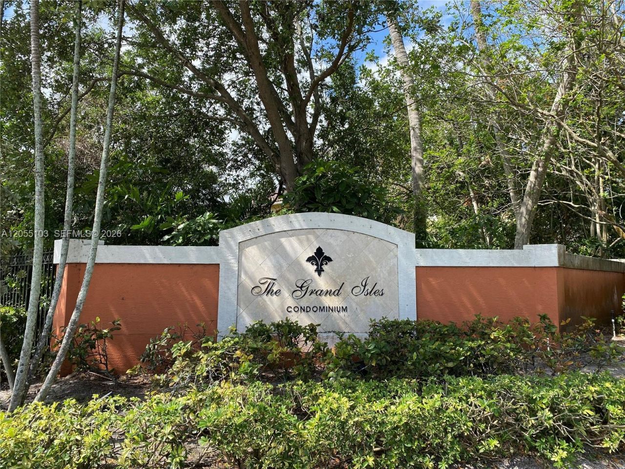 4177 N Haverhill Rd , Unit 808, West Palm Beach, FL 33417 Main Photo