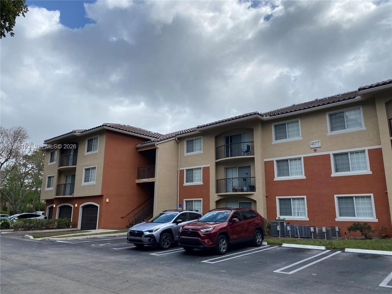 4177 N Haverhill Rd, Unit 808, West Palm Beach, FL 33417 Photo