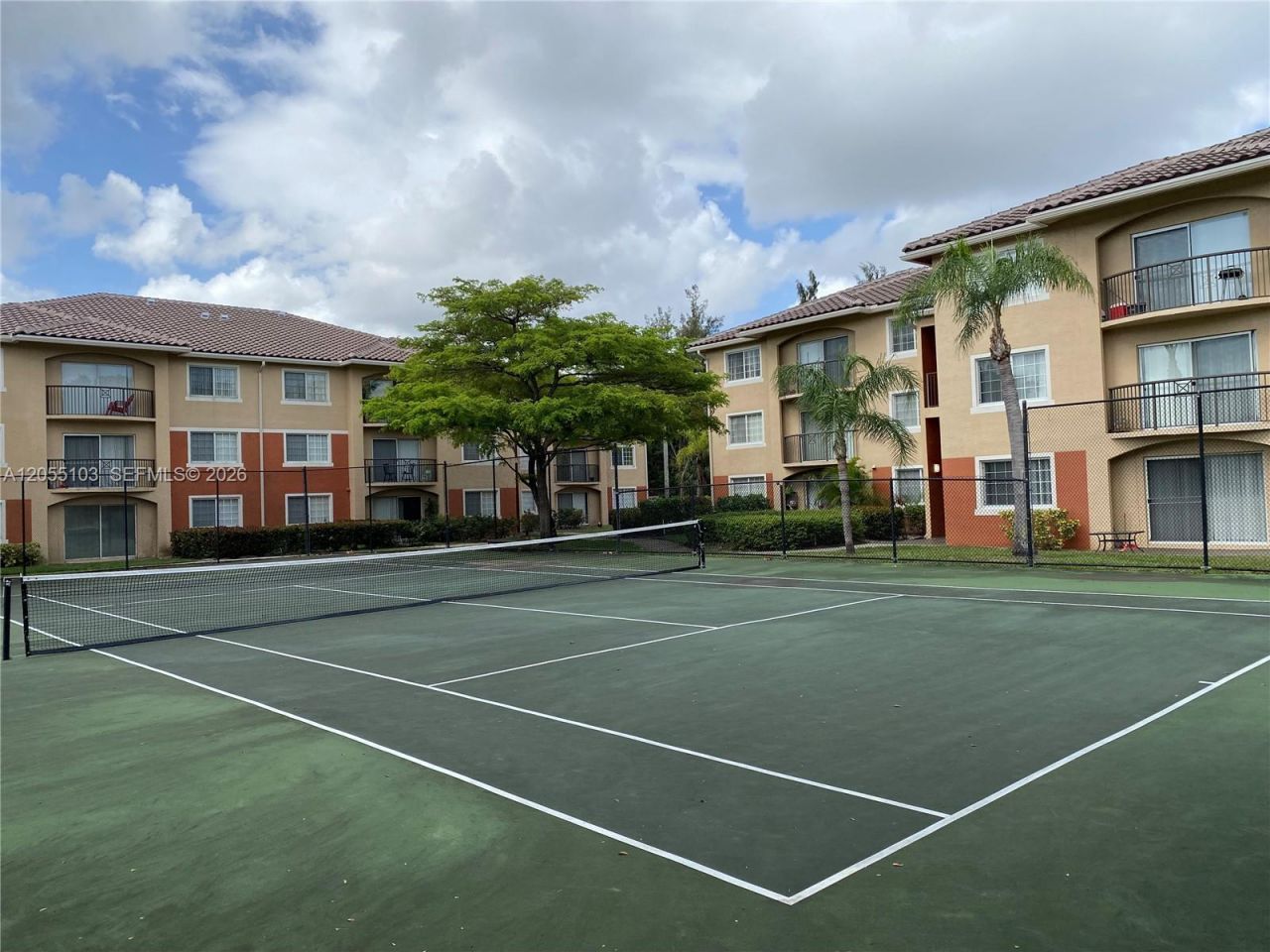 4177 N Haverhill Rd, Unit 808, West Palm Beach, FL 33417 Photo