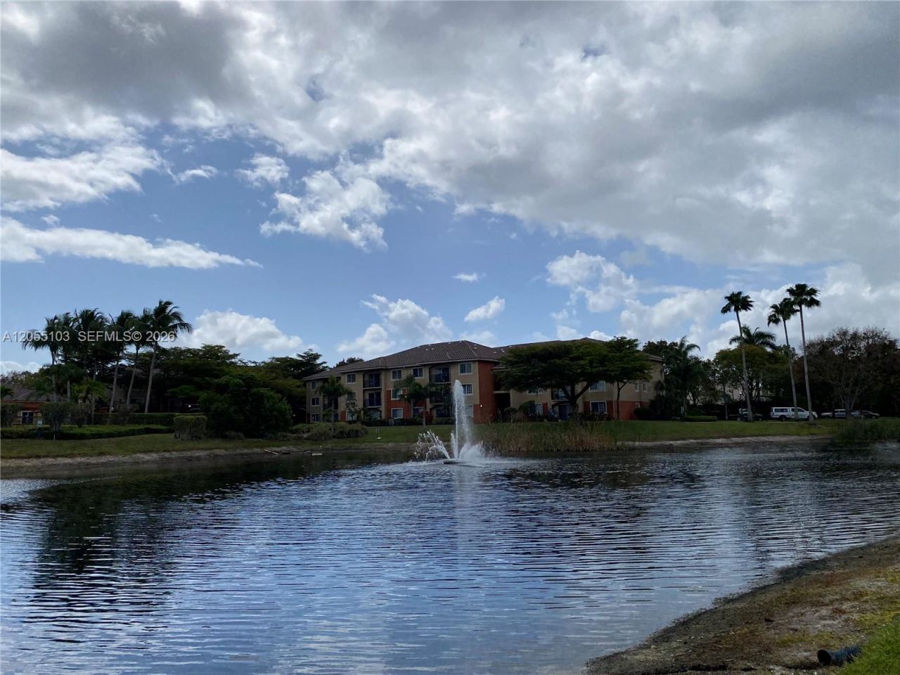4177 N Haverhill Rd, Unit 808, West Palm Beach, FL 33417 Photo