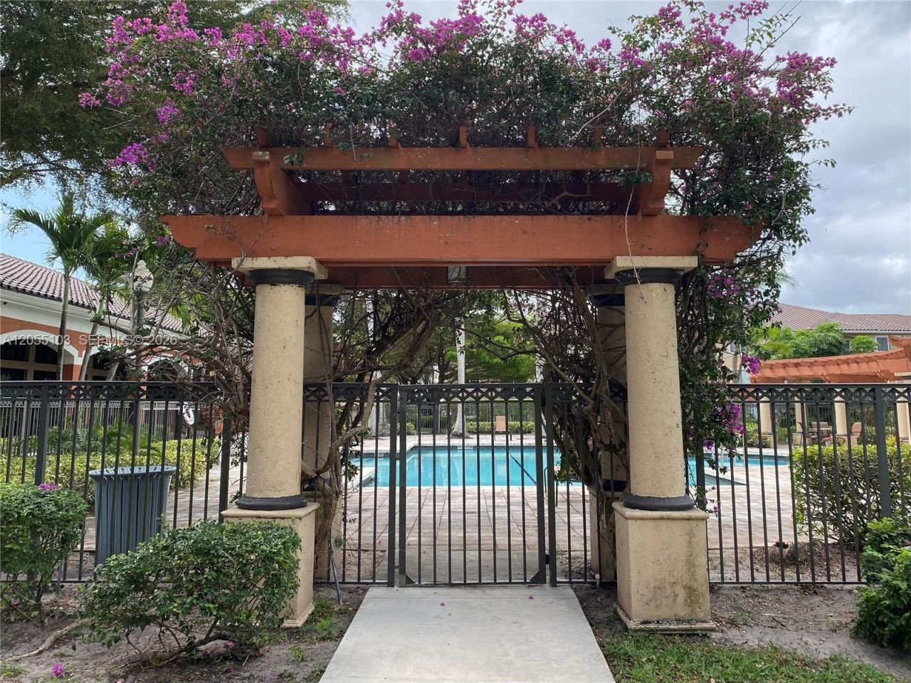 4177 N Haverhill Rd, Unit 808, West Palm Beach, FL 33417 Photo