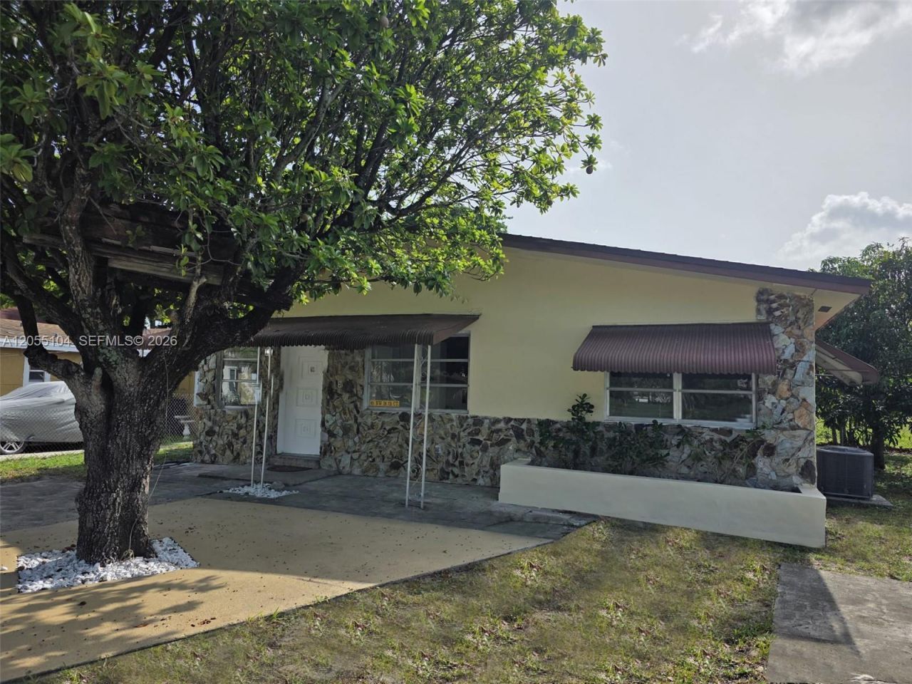 46 NW 14th Ct , Dania Beach, FL 33004 Main Photo