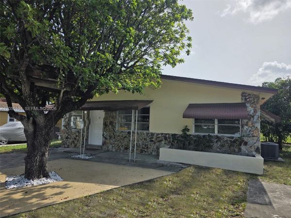 46 NW 14th Ct , Dania Beach, FL 33004