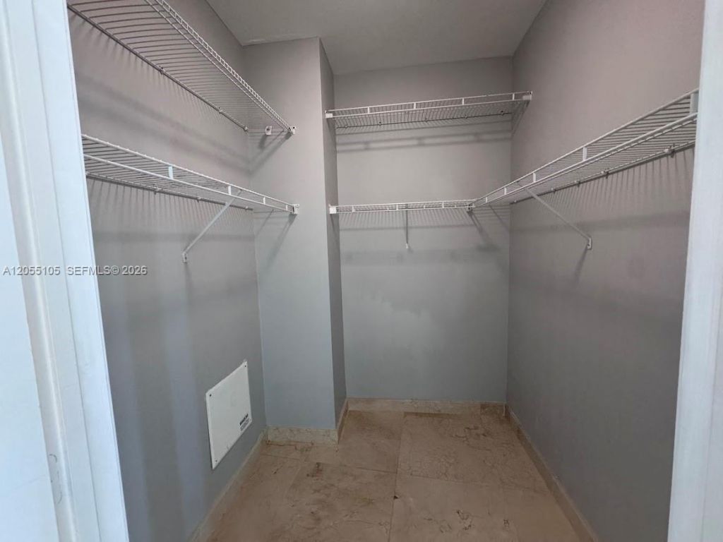 601 NE 36th St , Unit 1311, Miami, FL 33137 Photo