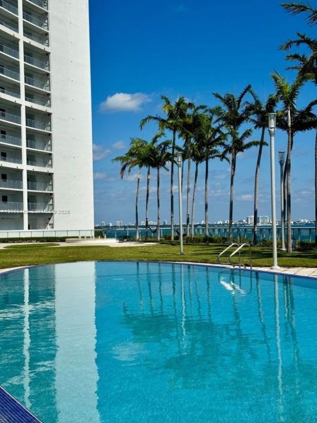 601 NE 36th St , Unit 1311, Miami, FL 33137 Photo