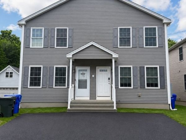 125-127 Laconia Street, Springfield, MA 01129