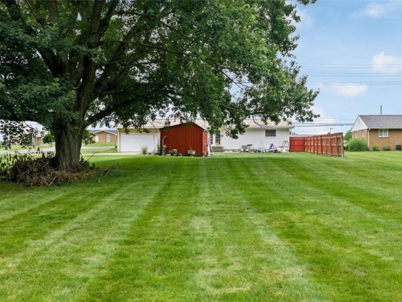 6323 Middlebranch Avenue NE, Canton, OH 44721 Photo 3