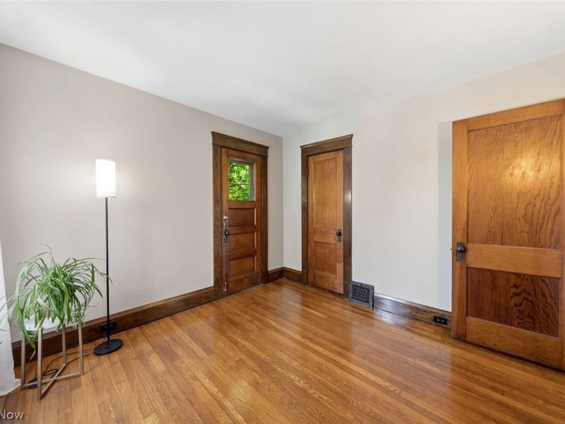 4111 Spokane Avenue , Cleveland, OH 44109 Photo 31