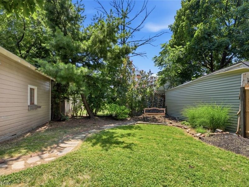 4111 Spokane Avenue , Cleveland, OH 44109 Photo 47