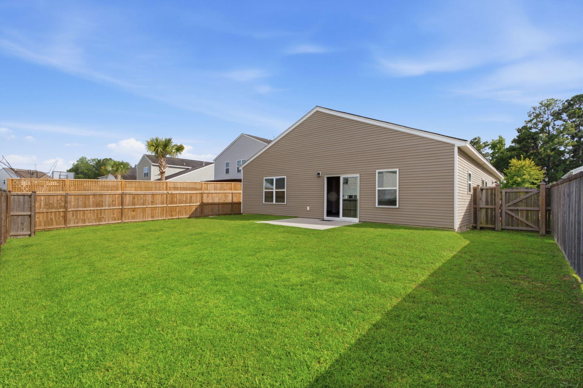 134 Clydesdale Circle Photo 32