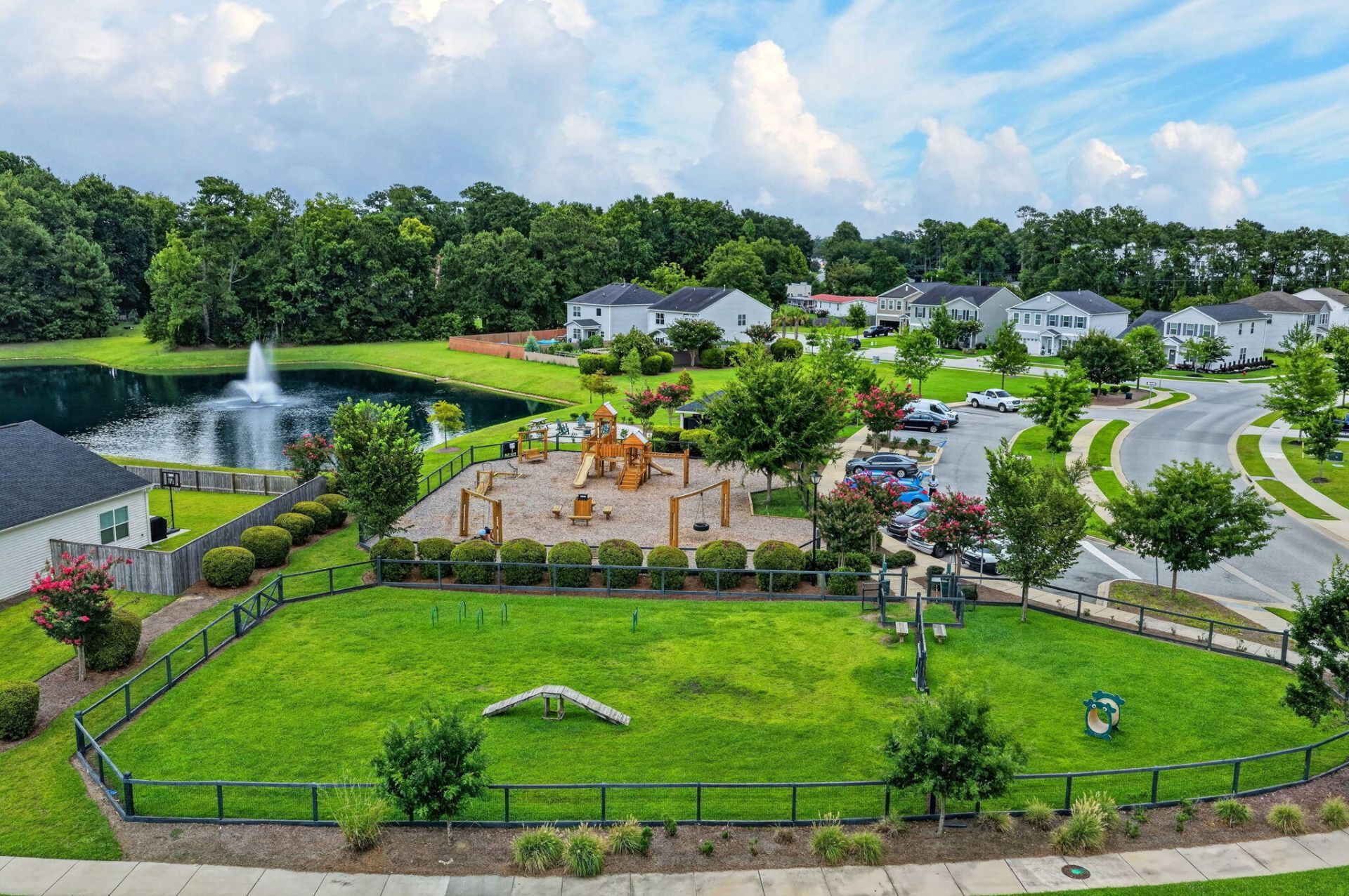 134 Clydesdale Circle Photo 40