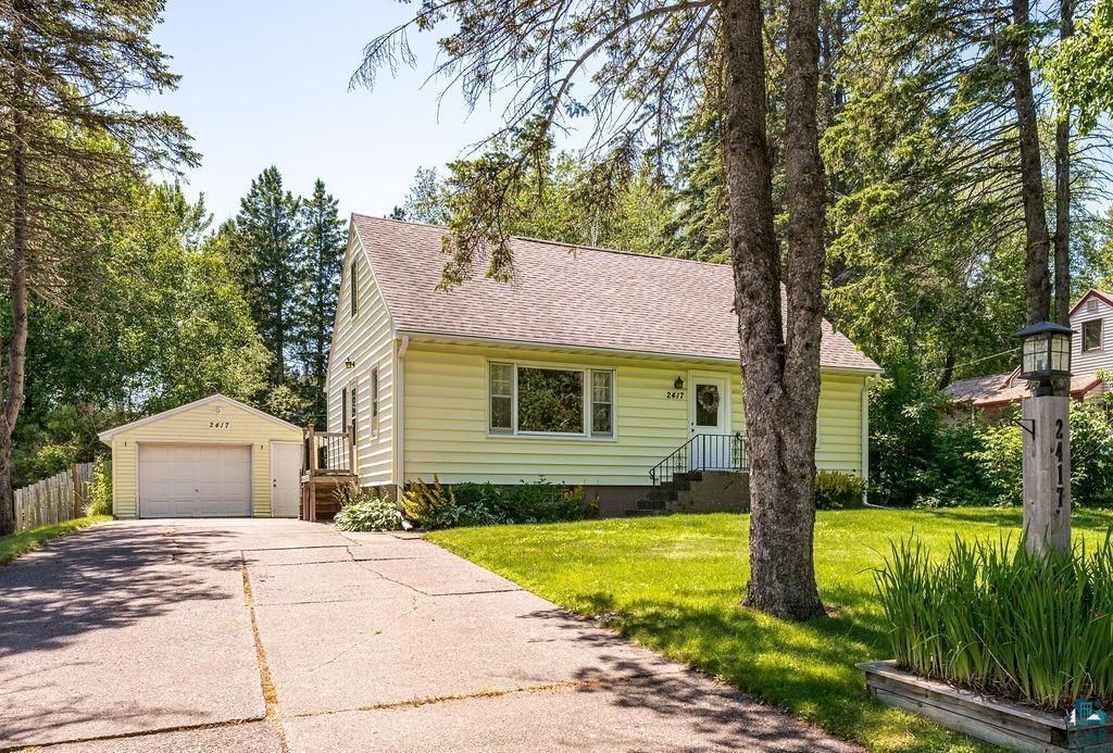 2417 Plymouth Ave, Duluth, MN 55811 Main Photo