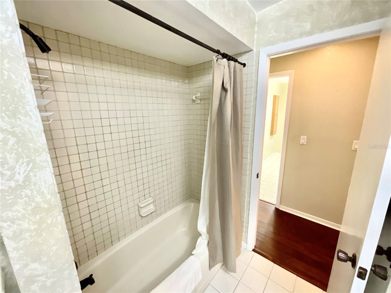 1349 Hillside Drive , Tarpon Springs, FL 34689 Photo