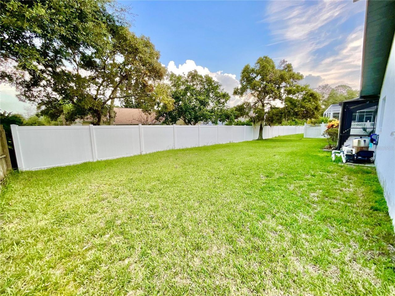 1349 Hillside Drive , Tarpon Springs, FL 34689 Photo