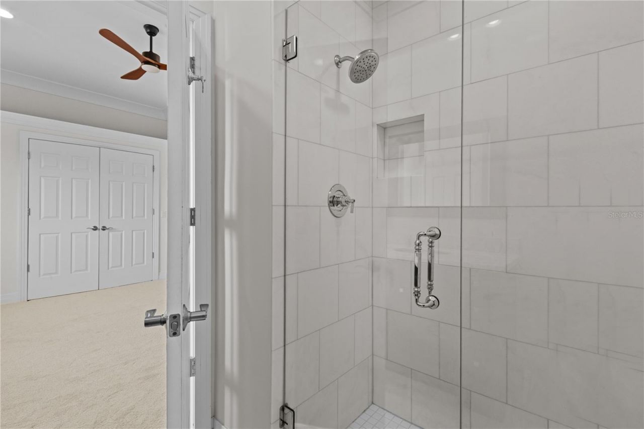 1008 Paseo Del Rio Ne, Saint Petersburg, FL 33702 Photo