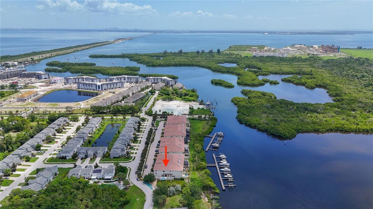 1008 Paseo Del Rio Ne, Saint Petersburg, FL 33702 Photo