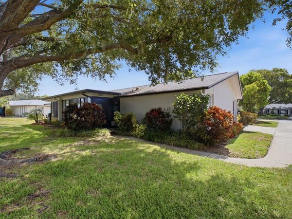 1335 QUEEN ANNE DRIVE , Unit C, PALM HARBOR, FL 34684