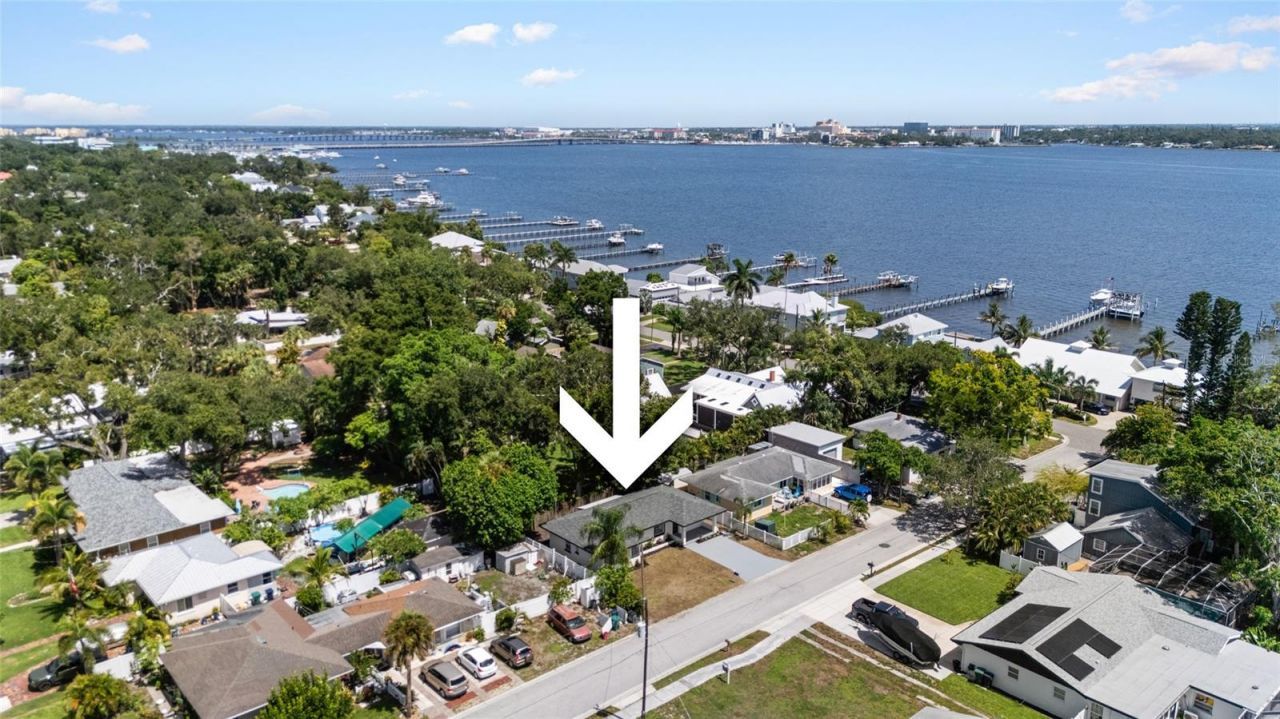 412 20th Avenue W, Palmetto, FL 34221 Photo