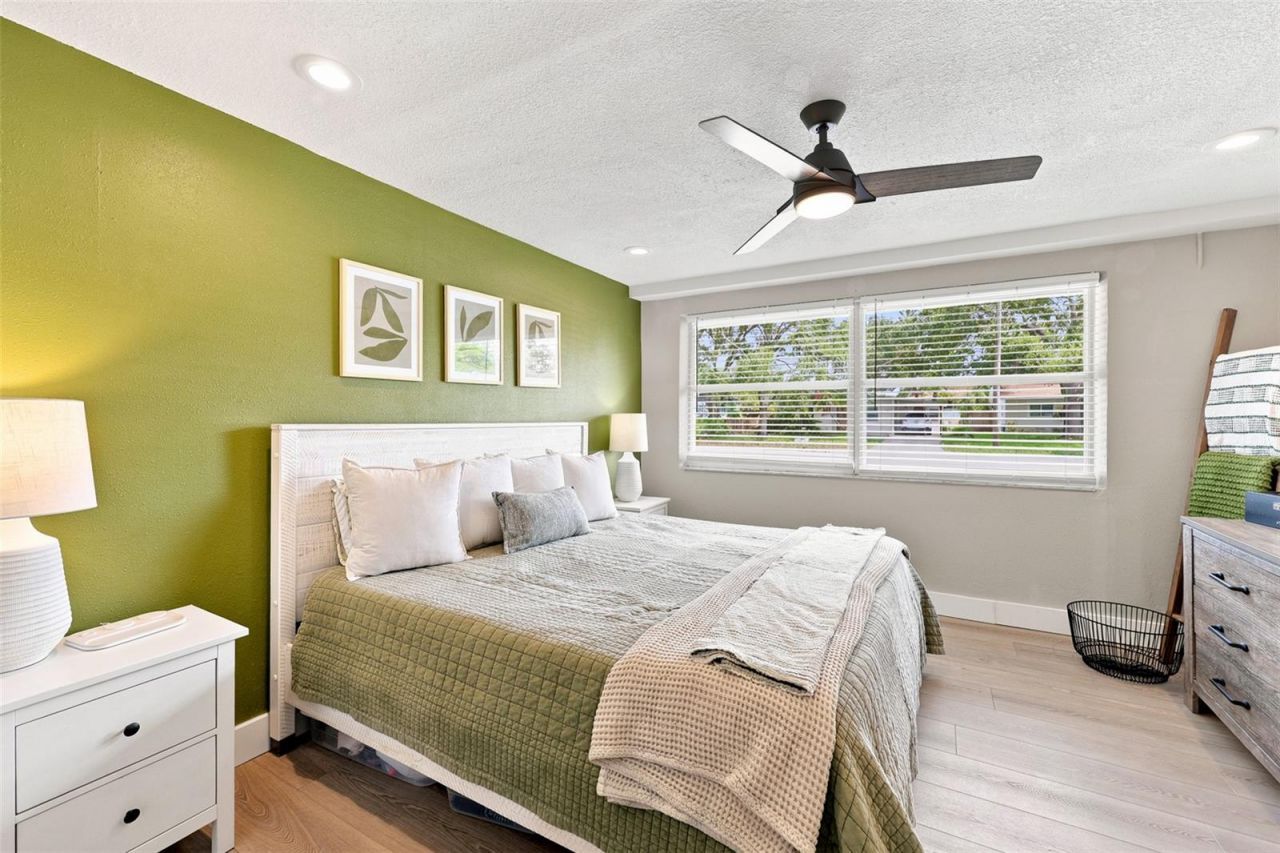 716 75th Avenue N, Saint Petersburg, FL 33702 Photo