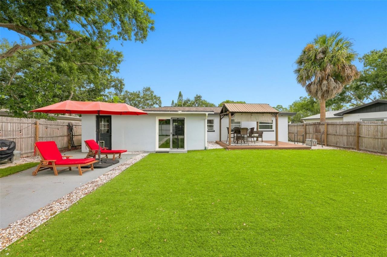 716 75th Avenue N, Saint Petersburg, FL 33702 Photo