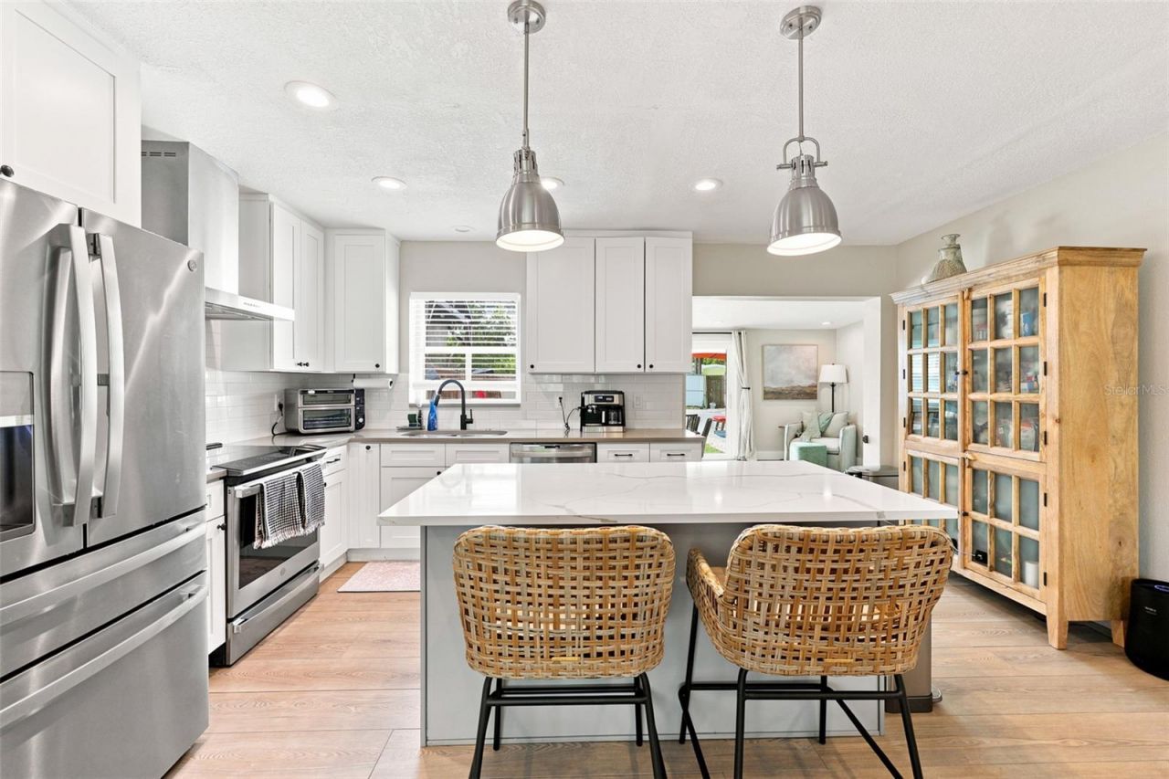 716 75th Avenue N, Saint Petersburg, FL 33702 Photo