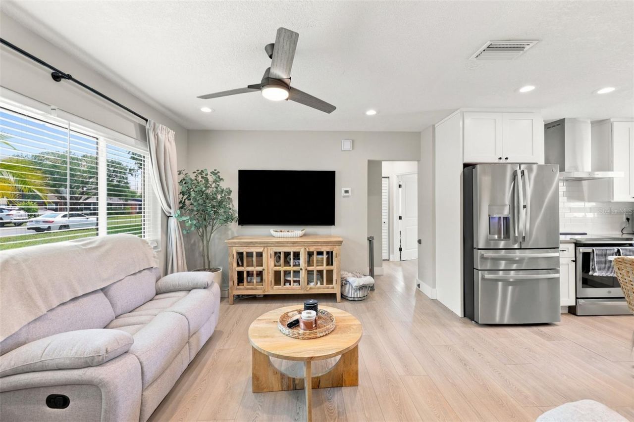 716 75th Avenue N, Saint Petersburg, FL 33702 Photo